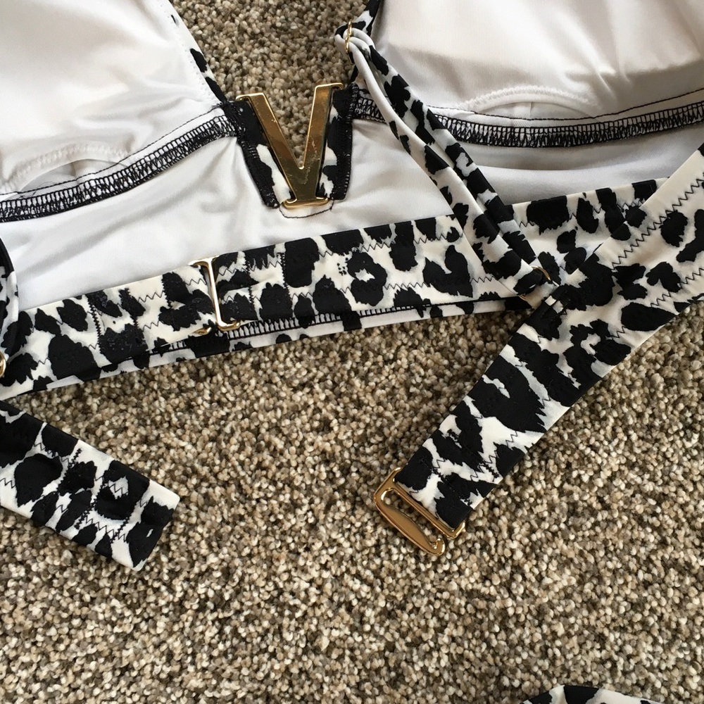 Victoria's Secret Black and White Leopard Print Bikini Set - Picture 7 of 7